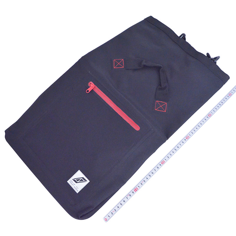 ＳＫ１１（藤原産業）<br/>防水バックパック<br/>SWP-BP ﾌﾞﾗｯｸ