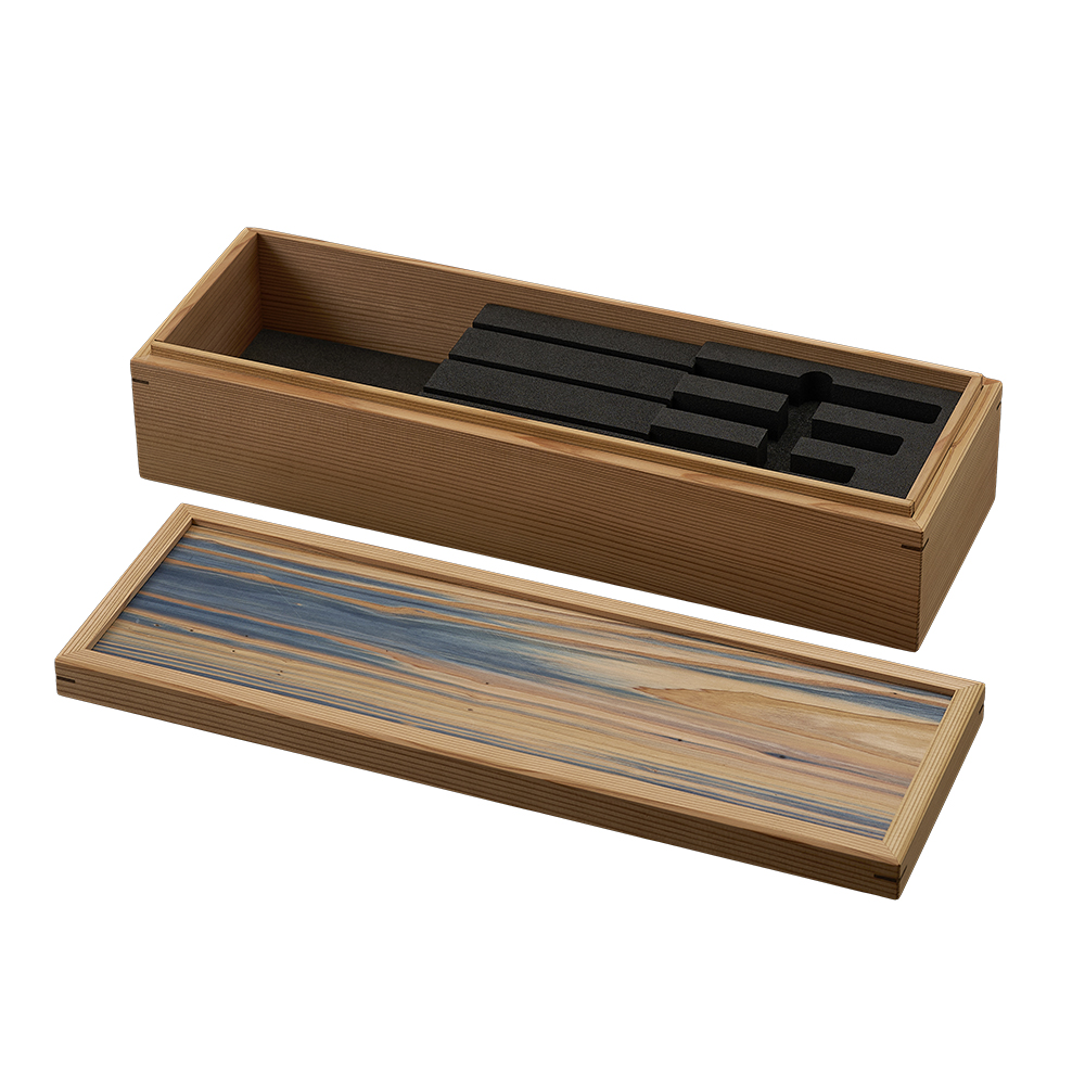 【庖斬巴】突板の匣 -HAKO-<br>3丁入　IK-036<br>定価：46,000円（税抜）