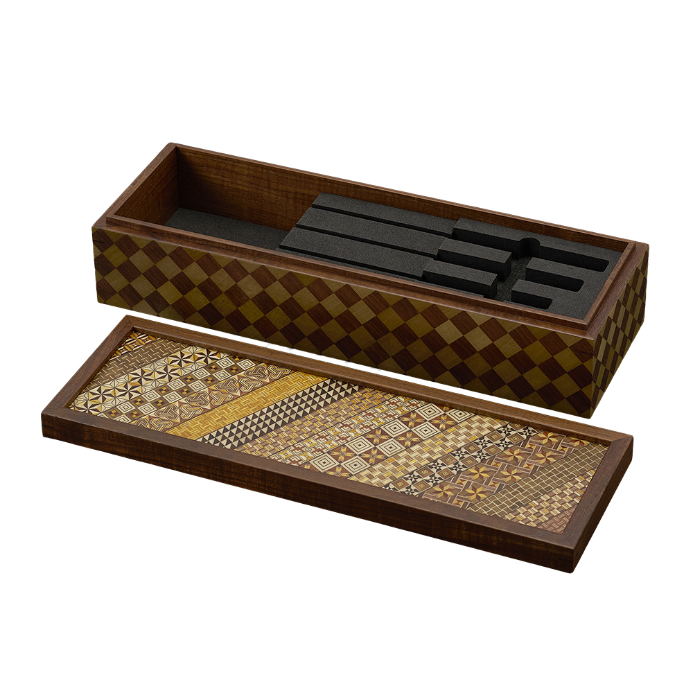 【庖斬巴】寄木の匣 -HAKO-<br>3丁入　IK-040-002　夏<br>定価：180,000円（税抜）