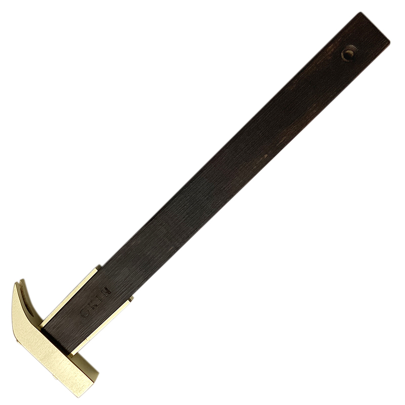 金井産業　マルキン印<br>舞台屋鎚 四角 焼加工 <br>360mm ゴールド<br><span class="jan">4573209907006</span><br><span class="teika">定価：23,400円（税別）</span>